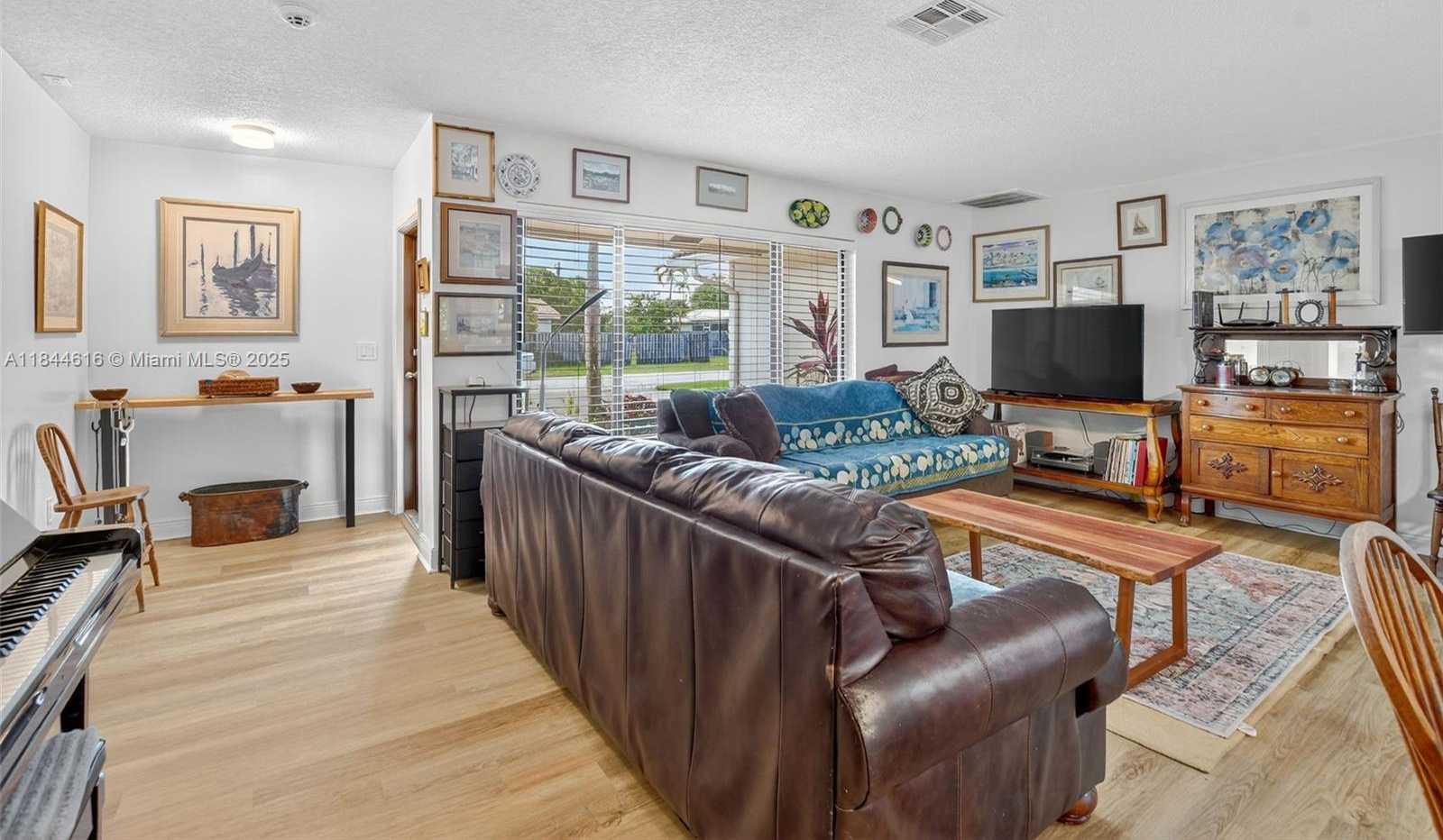 Small Image of 999 NORTH WEST 16TH TER, Boca Raton Number 6