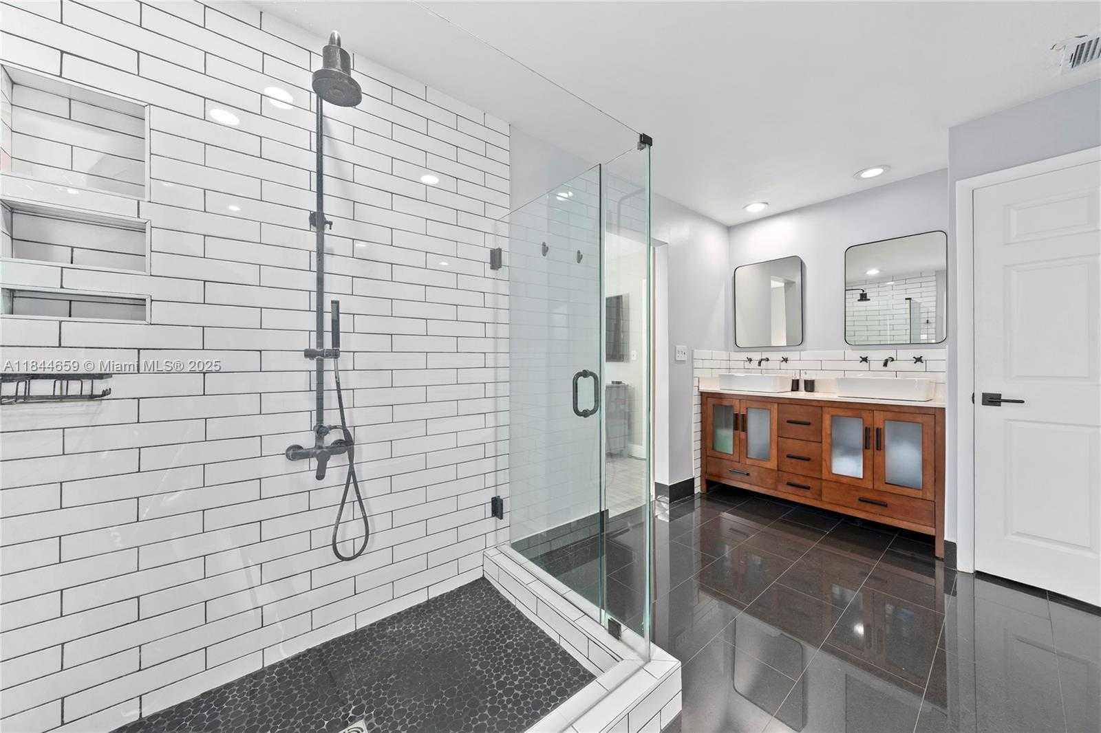 Small Image of 817 NORTH WEST 30TH ST, Fort Lauderdale Number 27