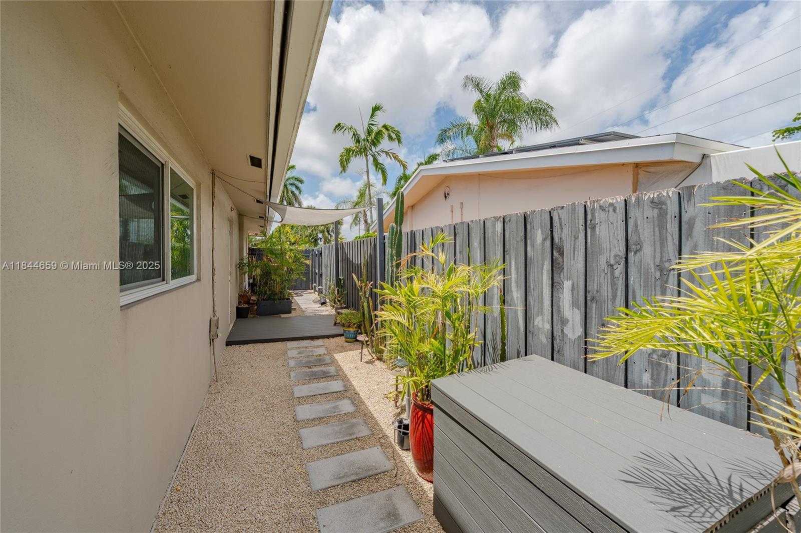 Small Image of 817 NORTH WEST 30TH ST, Fort Lauderdale Number 53