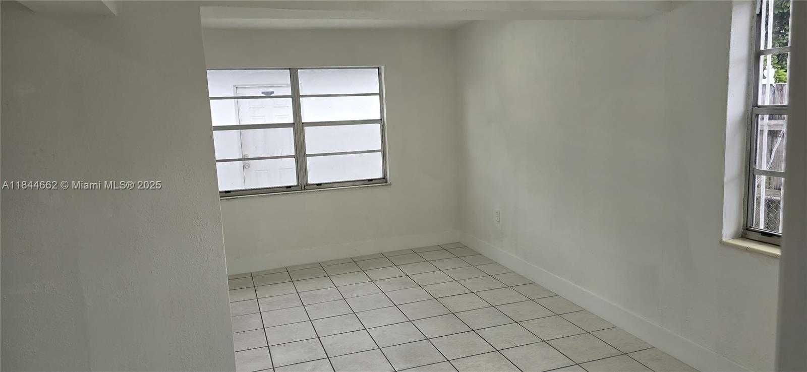 Small Image of 699 WEST 14TH ST, Hialeah Number 26