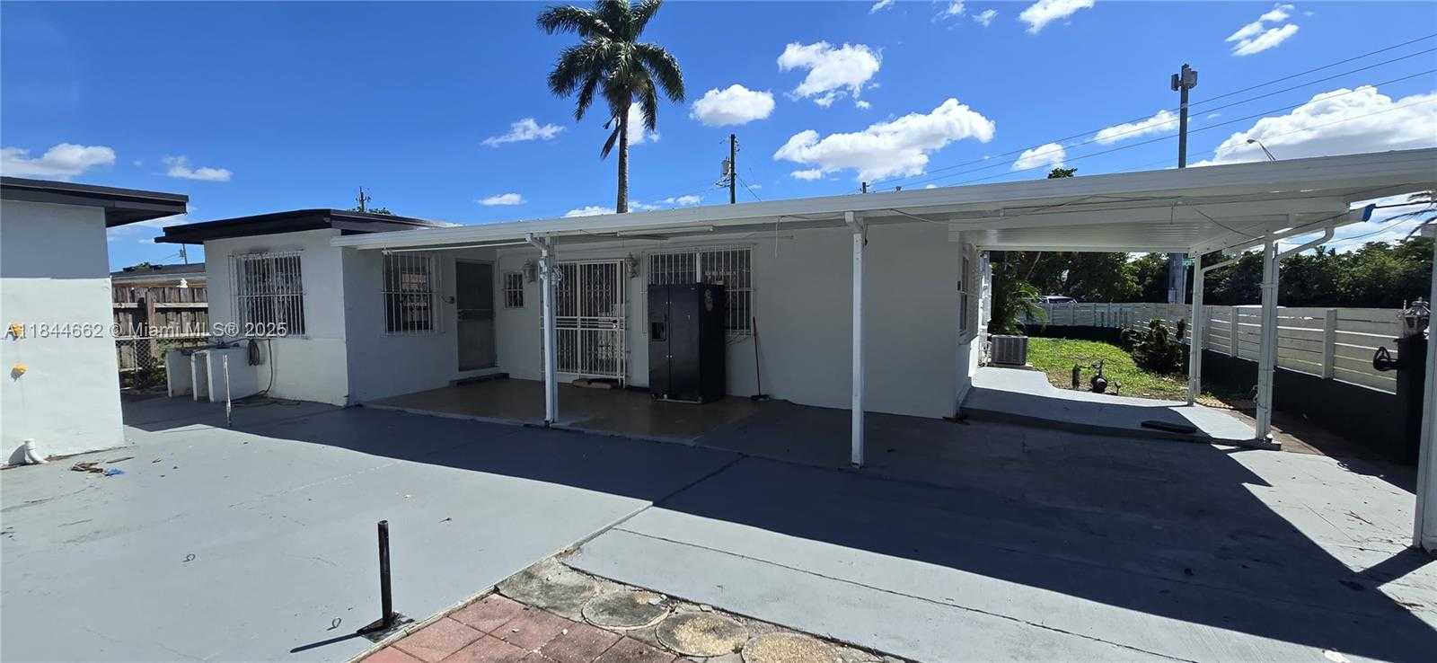 Small Image of 699 WEST 14TH ST, Hialeah Number 40