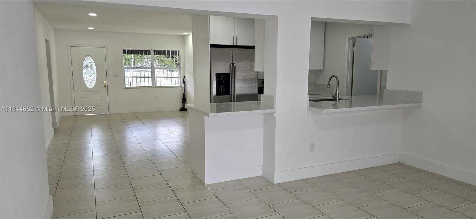 Small Image of 699 WEST 14TH ST, Hialeah Number 7