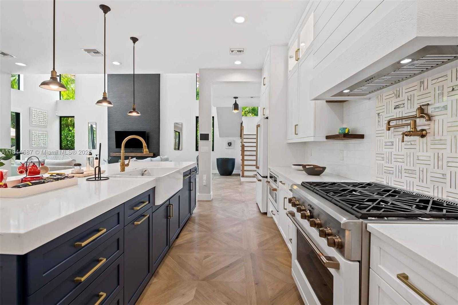 Small Image of 3400 NORTH EAST 25TH ST, Fort Lauderdale Number 11