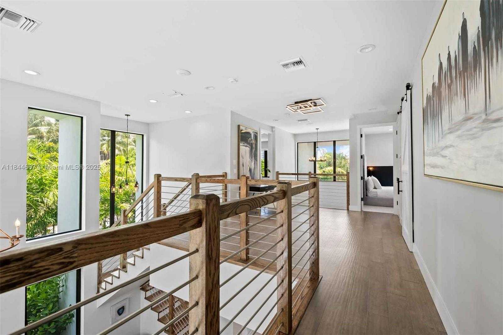 Small Image of 3400 NORTH EAST 25TH ST, Fort Lauderdale Number 16