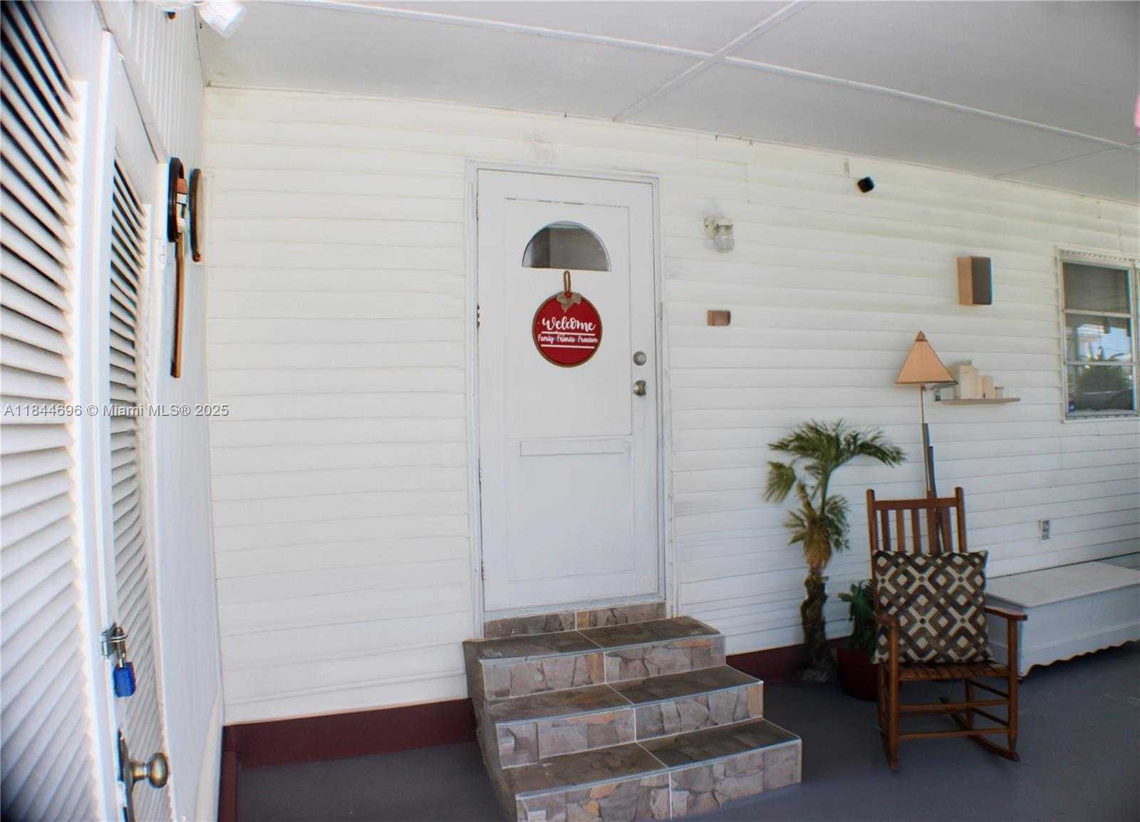 Small Image of 3229 FLORIDA ST, Hollywood Number 6