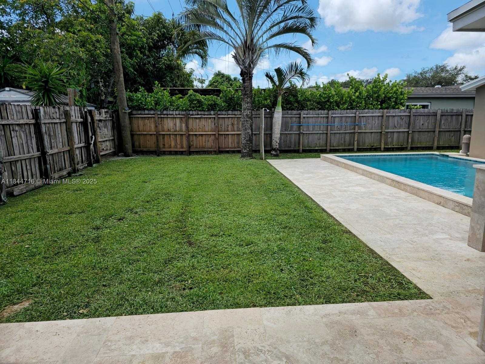 Small Image of 3331 NORTH 66TH AVE, Hollywood Number 16