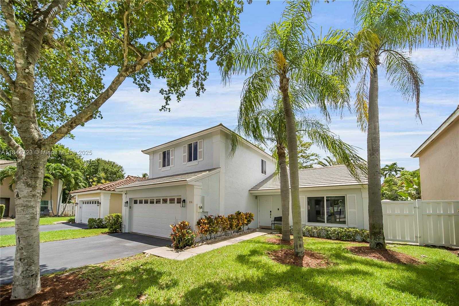 Small Image of 9536 NORTH WEST 9TH CT, Plantation Number 2