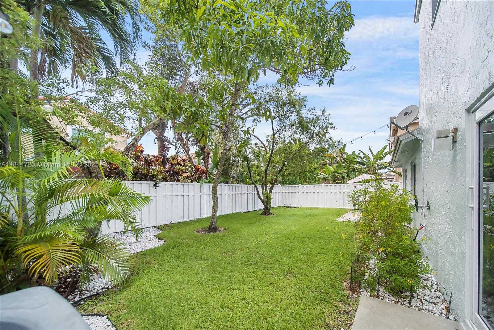 Small Image of 9536 NORTH WEST 9TH CT, Plantation Number 24