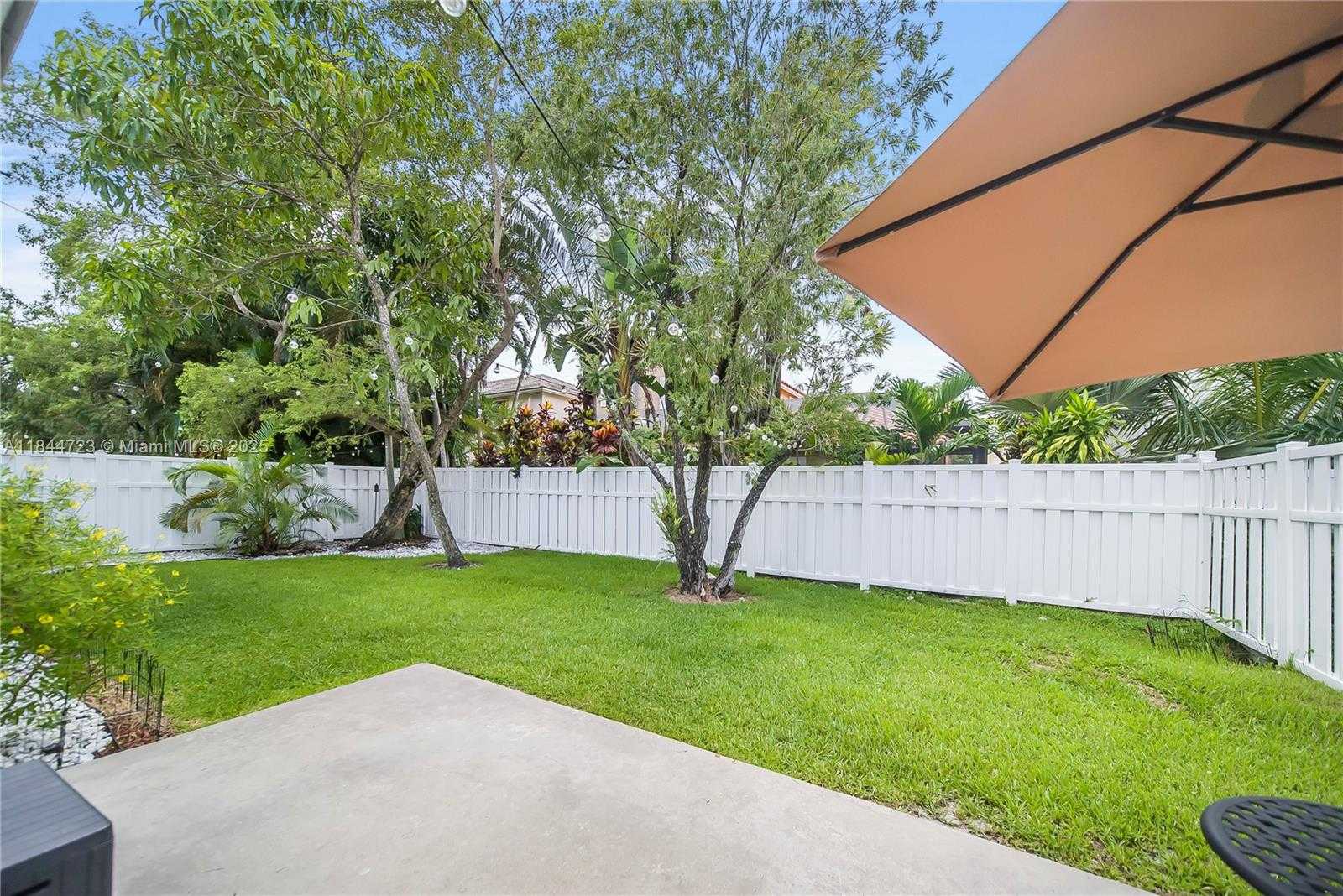 Small Image of 9536 NORTH WEST 9TH CT, Plantation Number 25