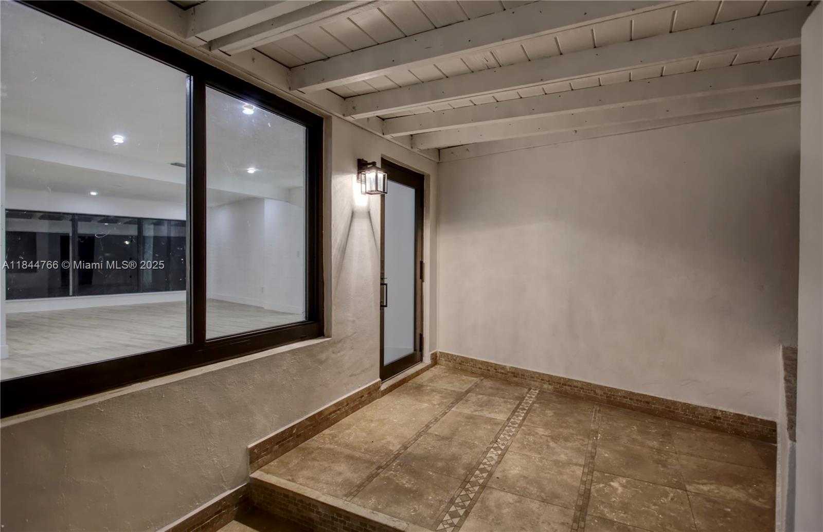 Small Image of 12905 NORTH MIAMI AVE, North Miami Number 53