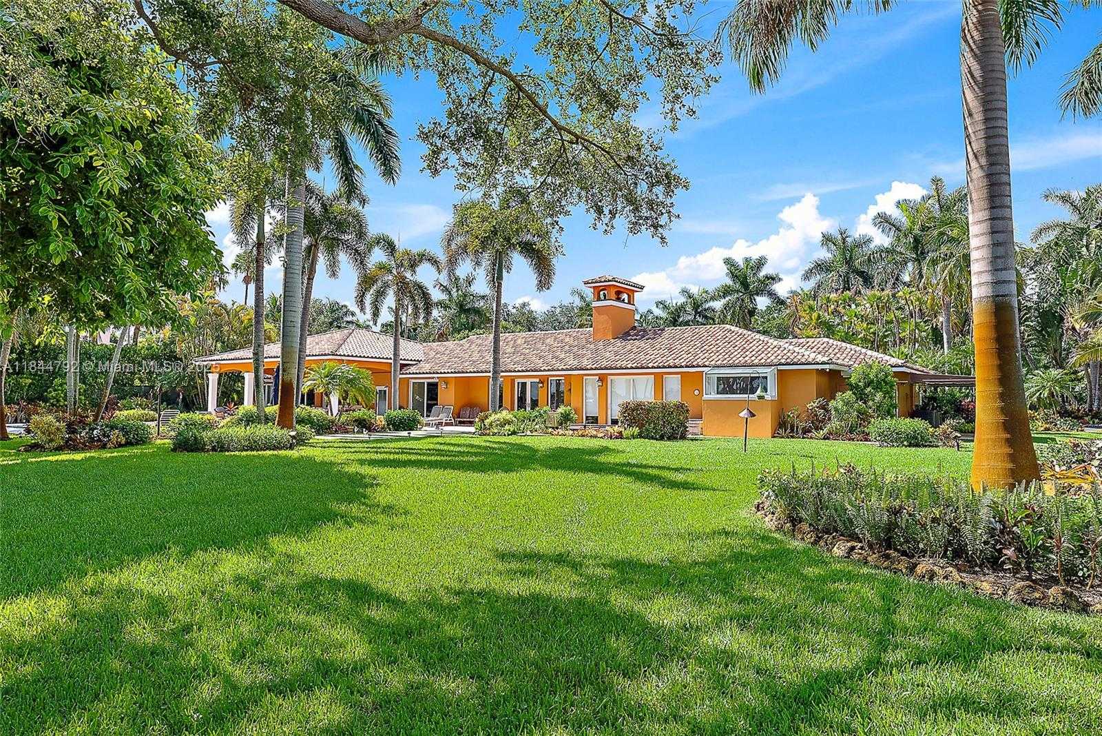 Small Image of 5900 PENNOCK POINT RD, Jupiter Number 10