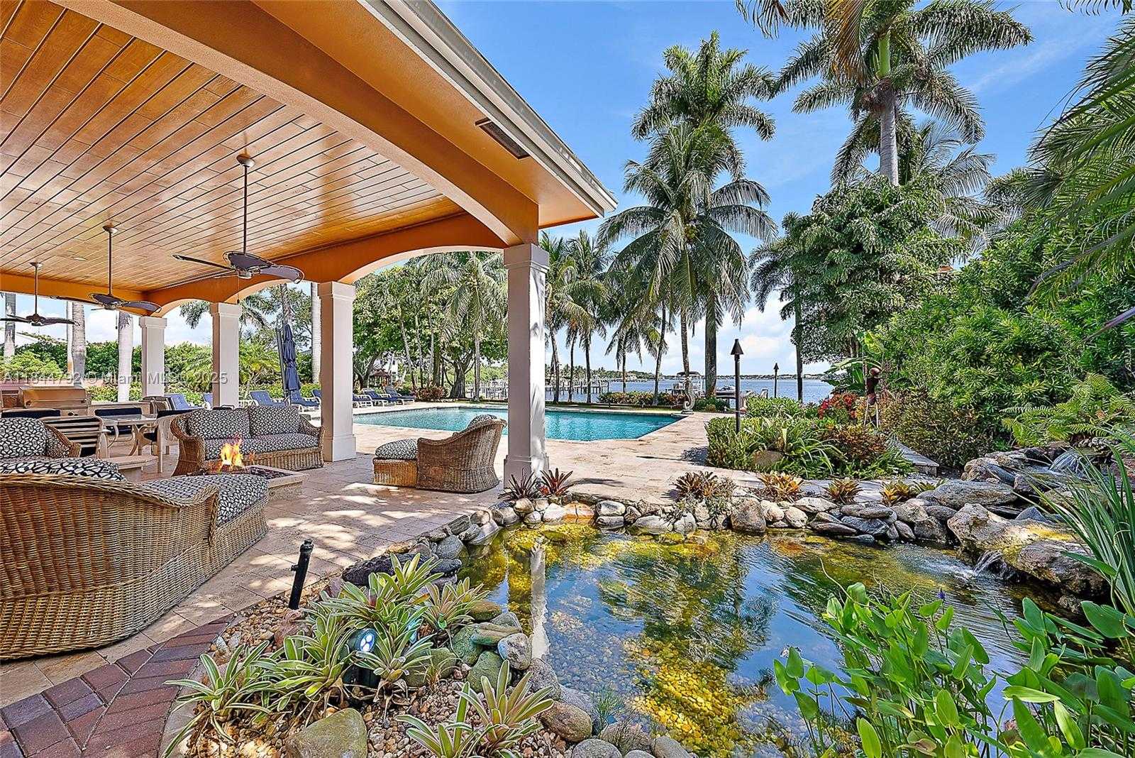 Small Image of 5900 PENNOCK POINT RD, Jupiter Number 15