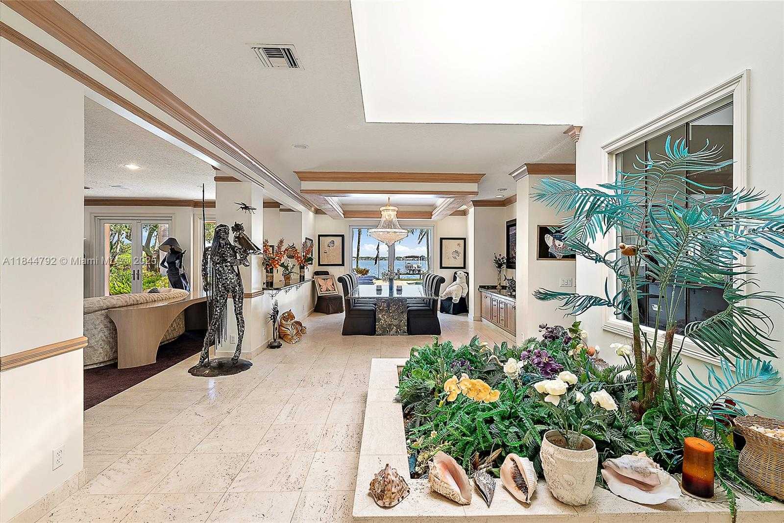 Small Image of 5900 PENNOCK POINT RD, Jupiter Number 17