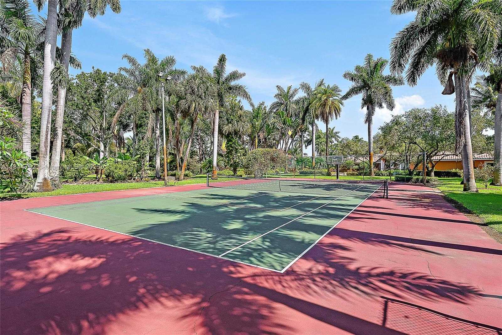 Small Image of 5900 PENNOCK POINT RD, Jupiter Number 7