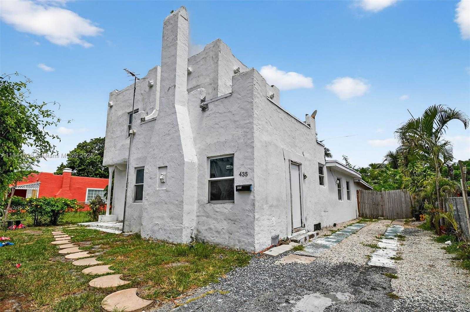 Small Image of 435 AVENIDA ALEGRE, West Palm Beach Number 1