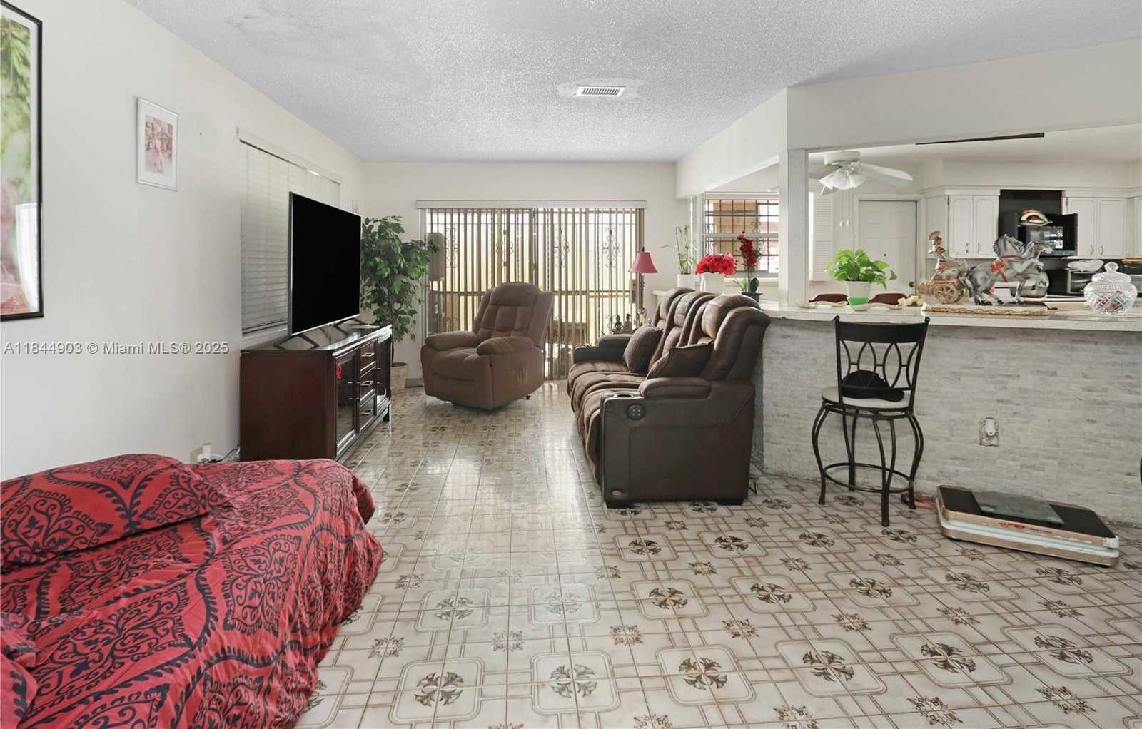 Small Image of 192 WEST 33RD ST, Hialeah Number 11