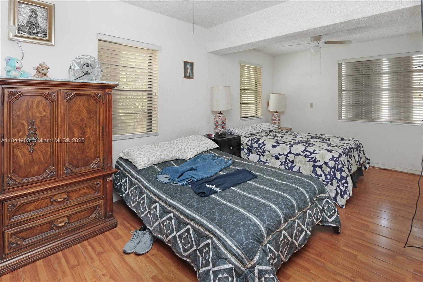 Small Image of 192 WEST 33RD ST, Hialeah Number 17