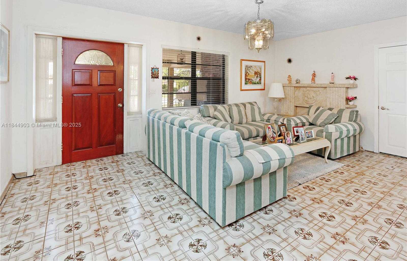 Small Image of 192 WEST 33RD ST, Hialeah Number 8