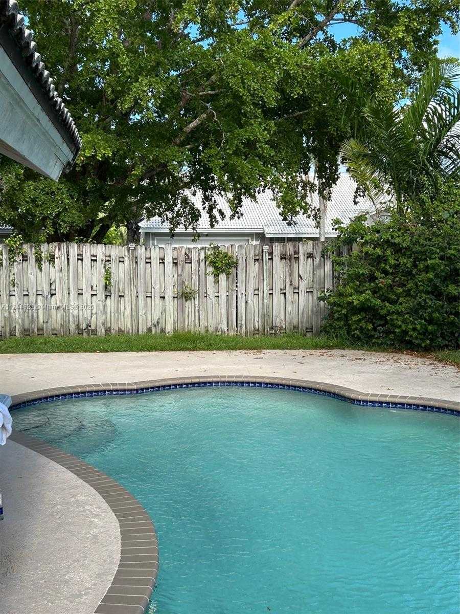 Small Image of 9410 SOUTH WEST 212TH TER, Cutler Bay Number 9