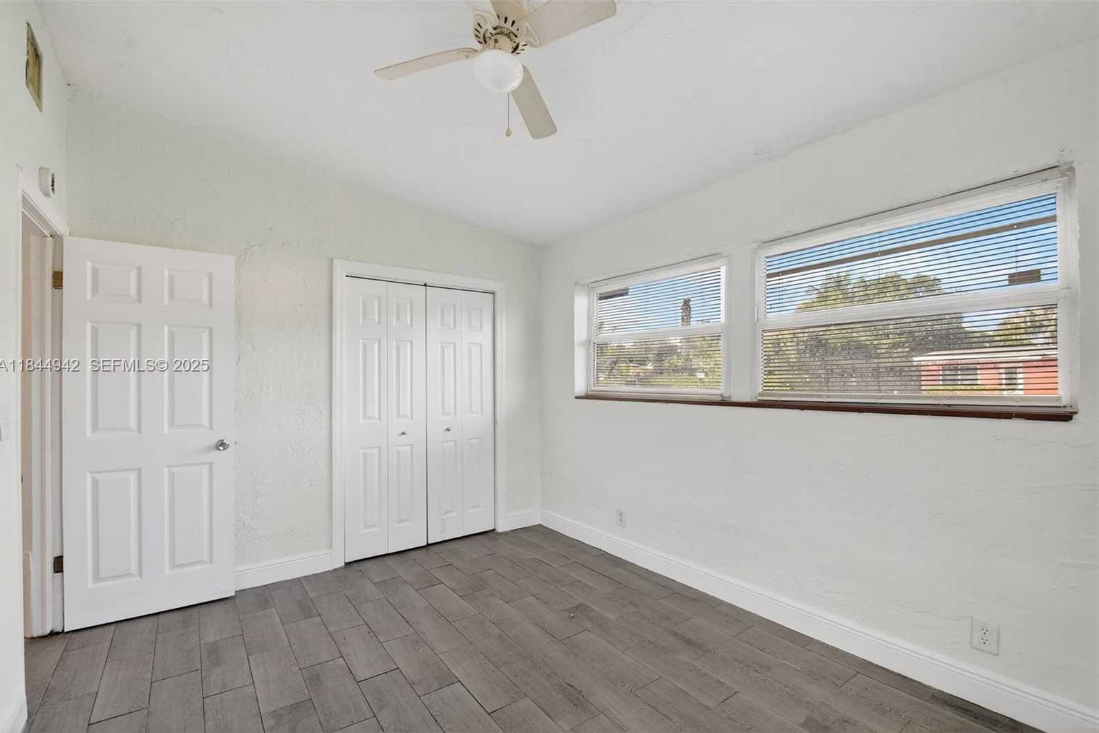 Small Image of 1368 11TH ST, West Palm Beach Number 16