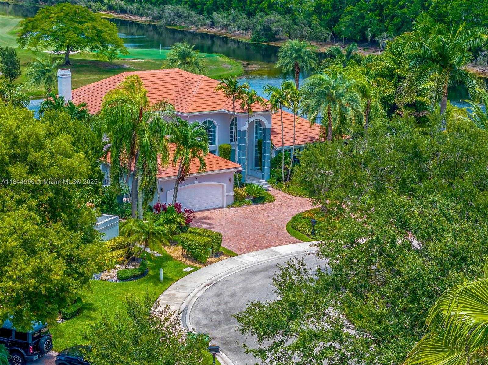 Small Image of 3272 MUIRFIELD, Weston Number 2