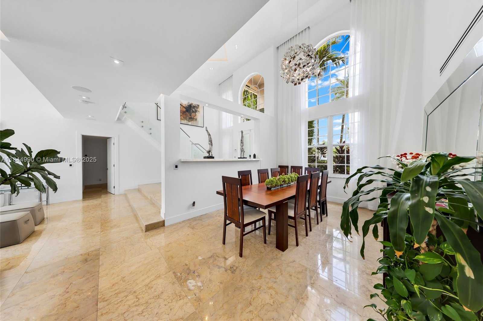 Small Image of 3272 MUIRFIELD, Weston Number 44