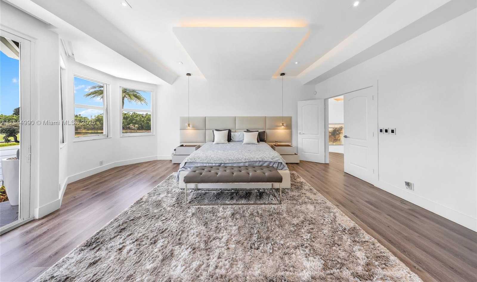 Small Image of 3272 MUIRFIELD, Weston Number 51