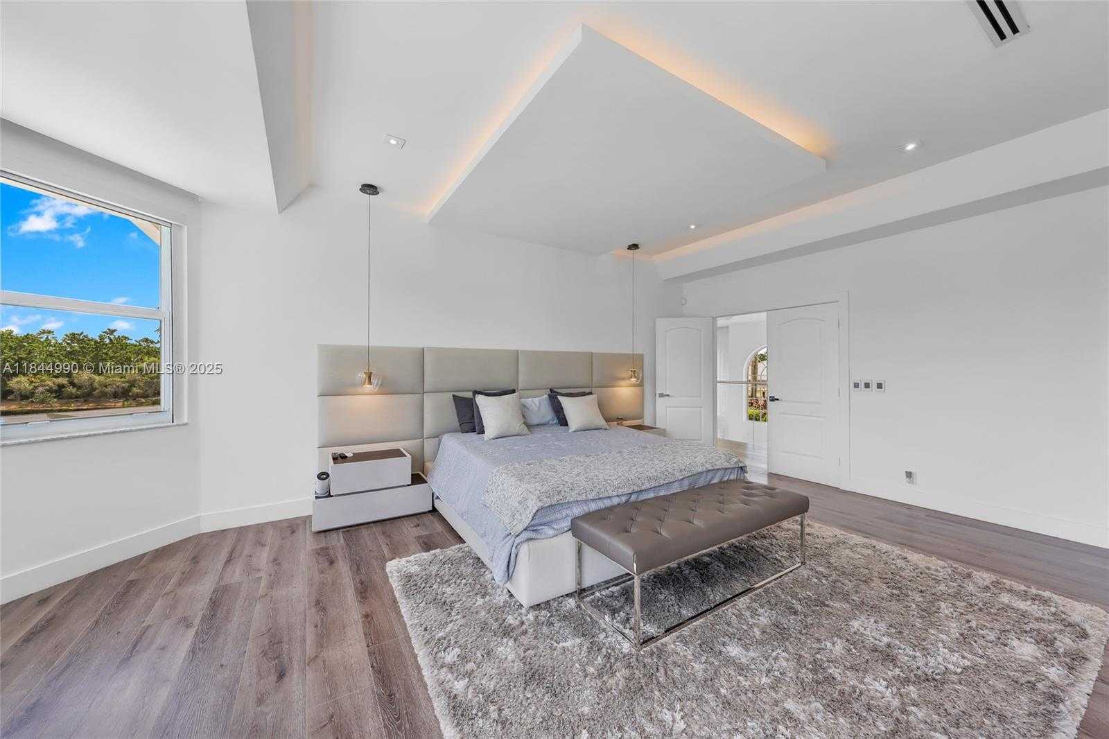 Small Image of 3272 MUIRFIELD, Weston Number 54