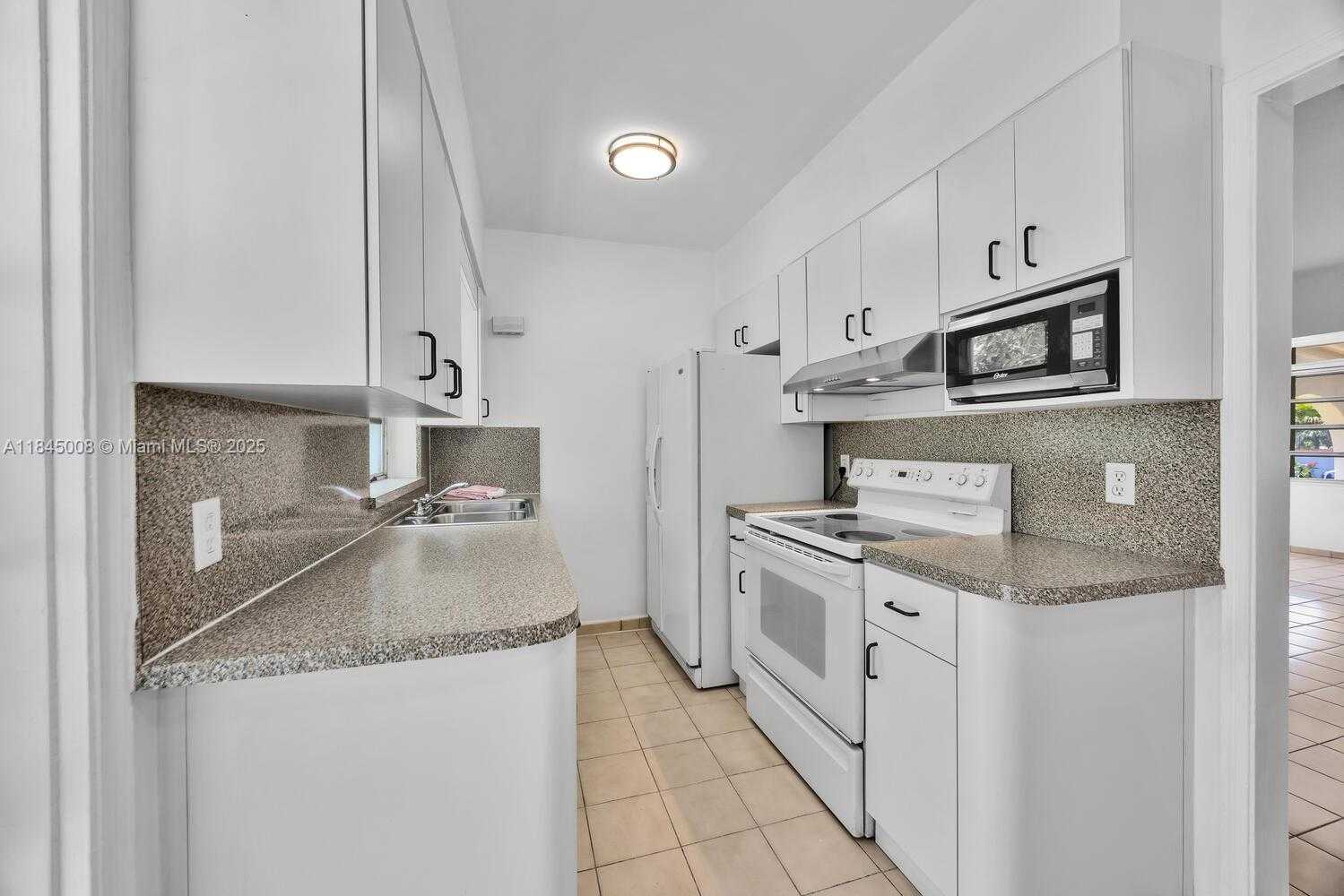 Small Image of 3811 NORTH WEST FLAGLER TER, Miami Number 18