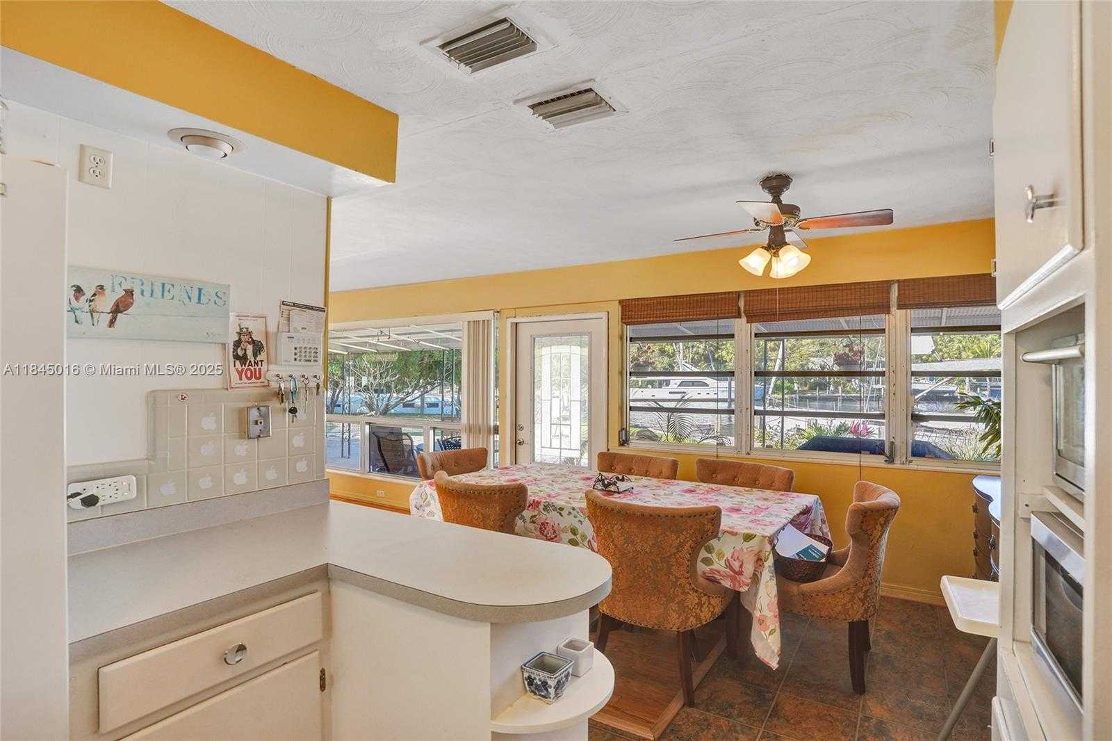 Small Image of 1321 MANDARIN ISLE, Fort Lauderdale Number 21