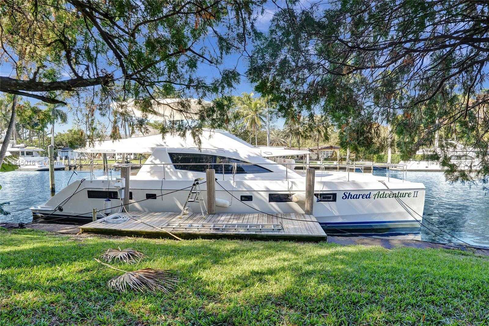 Small Image of 1321 MANDARIN ISLE, Fort Lauderdale Number 32
