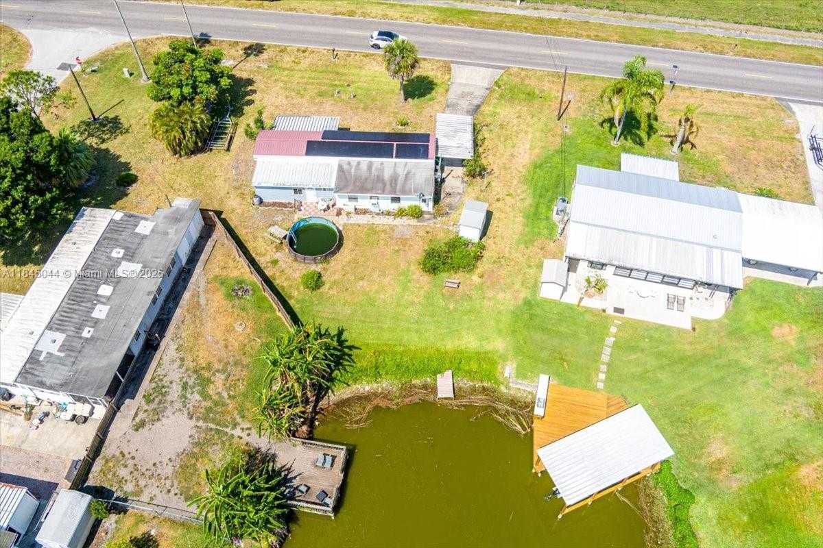 Small Image of 3412 SOUTH EAST 18TH TERRACE, Okeechobee Number 13