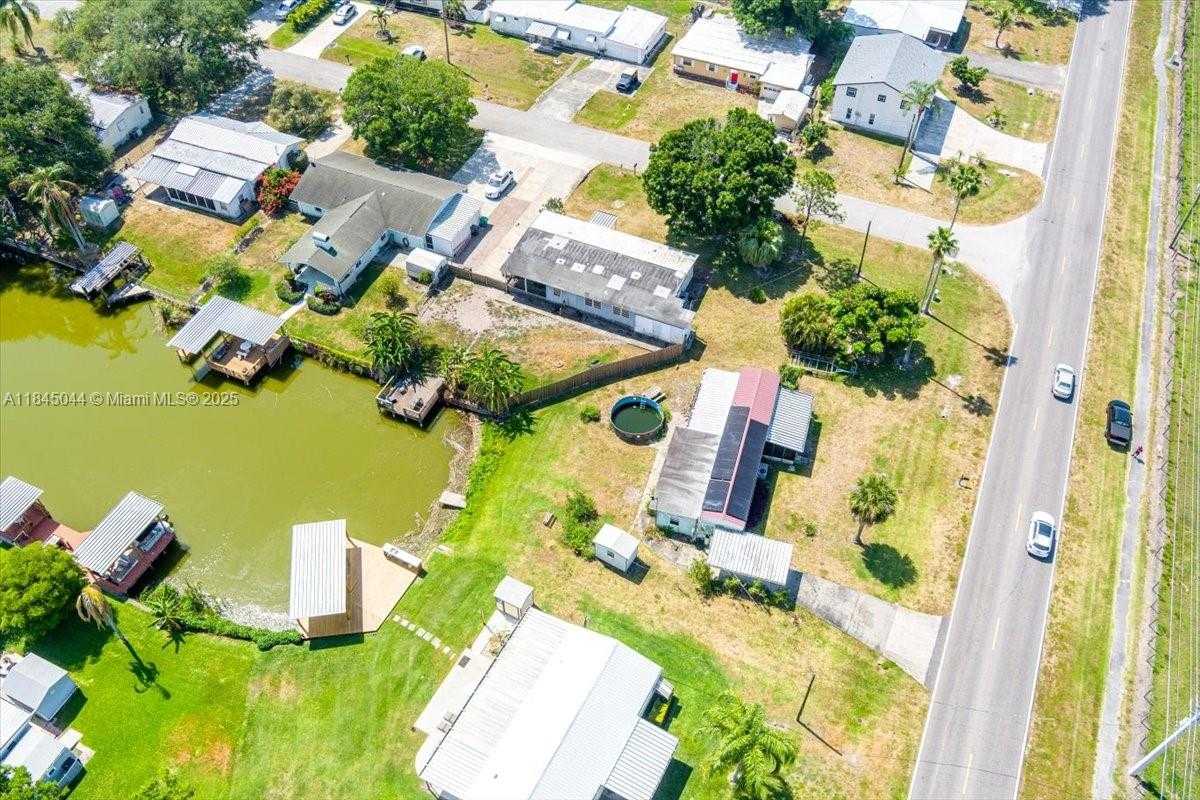 Small Image of 3412 SOUTH EAST 18TH TERRACE, Okeechobee Number 20
