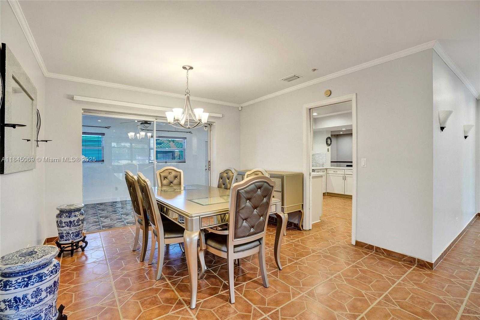Small Image of 2525 SOUTH WEST 86TH AVE, Davie Number 25