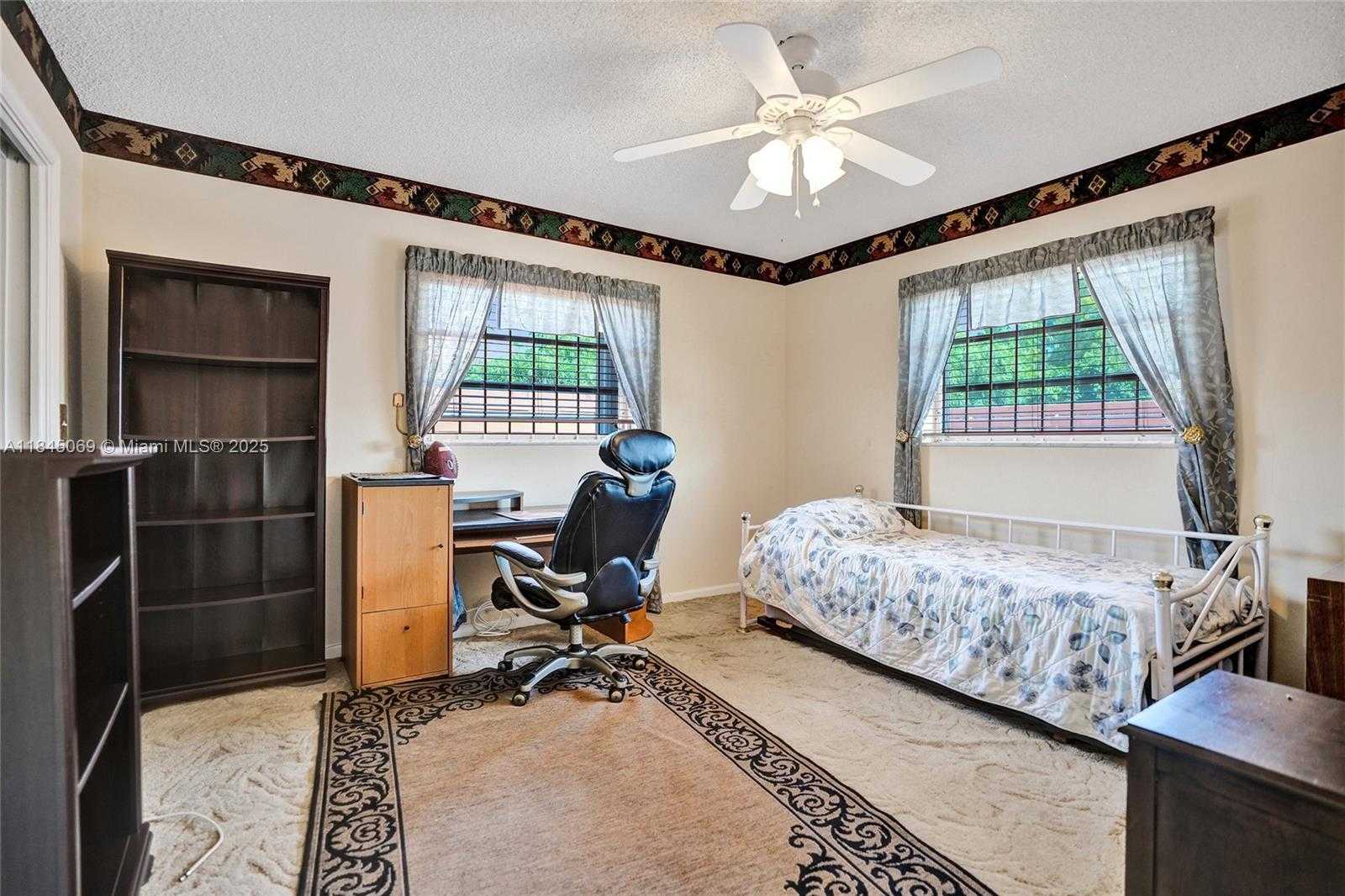Small Image of 2525 SOUTH WEST 86TH AVE, Davie Number 41