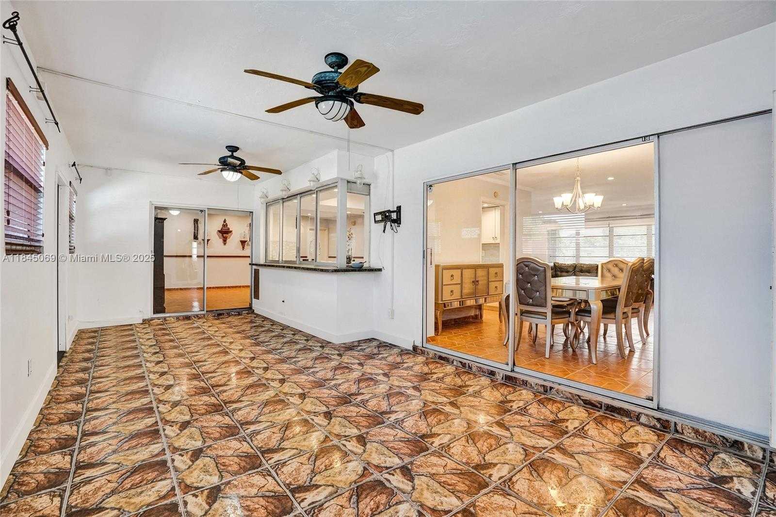 Small Image of 2525 SOUTH WEST 86TH AVE, Davie Number 49