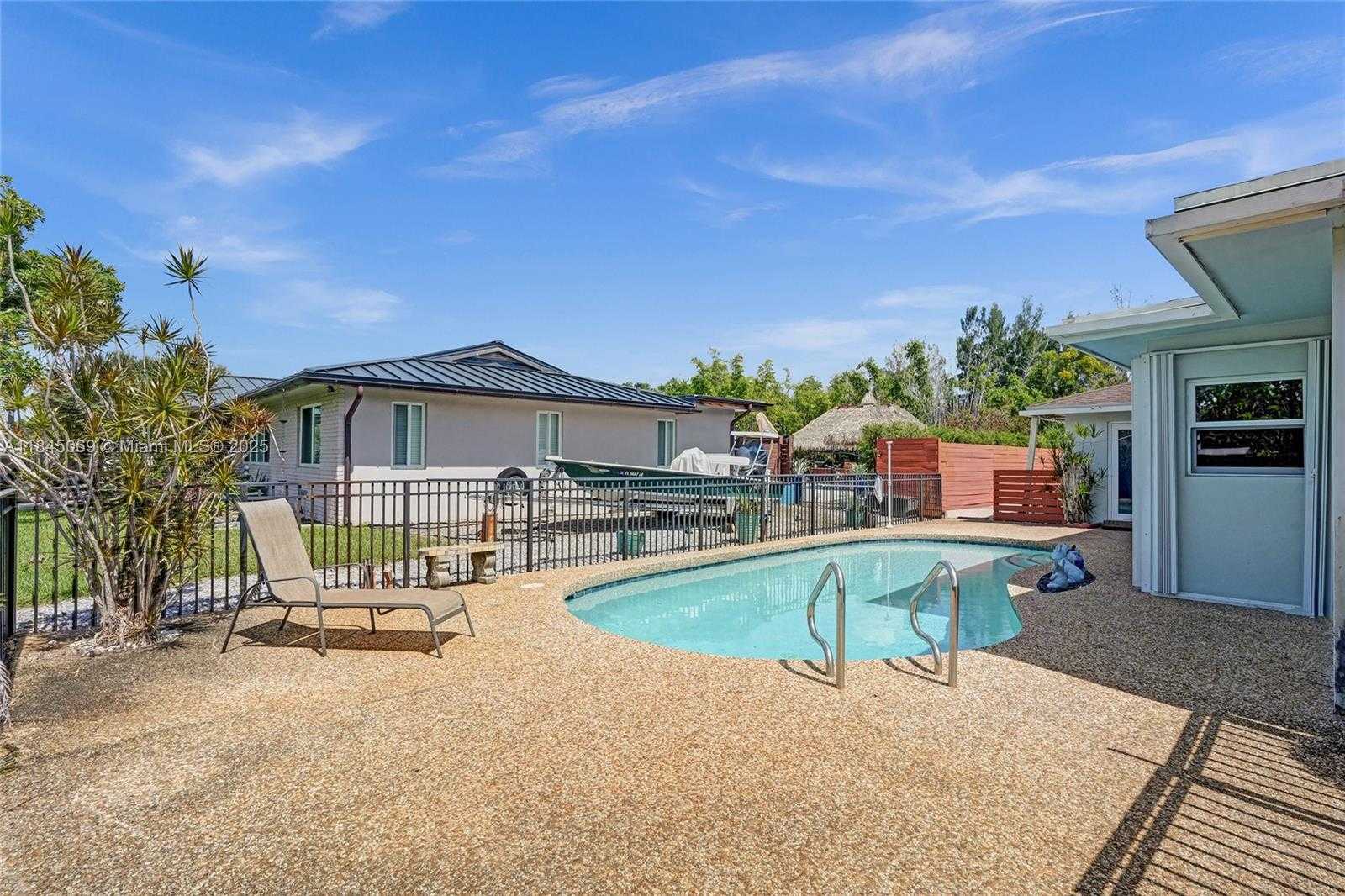 Small Image of 2525 SOUTH WEST 86TH AVE, Davie Number 50