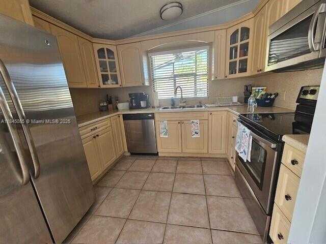 Small Image of 723 BOYD DR, Key Largo Number 12