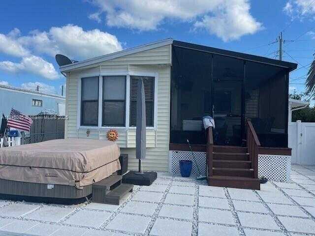 Small Image of 723 BOYD DR, Key Largo Number 14
