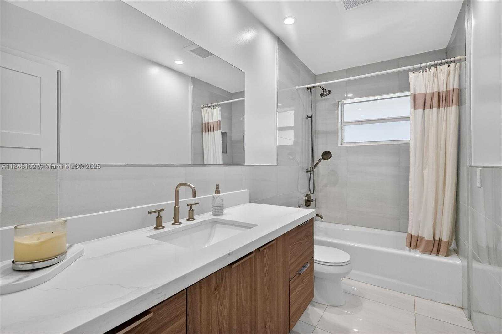 Small Image of 7200 SOUTH WEST 137TH ST, Palmetto Bay Number 22