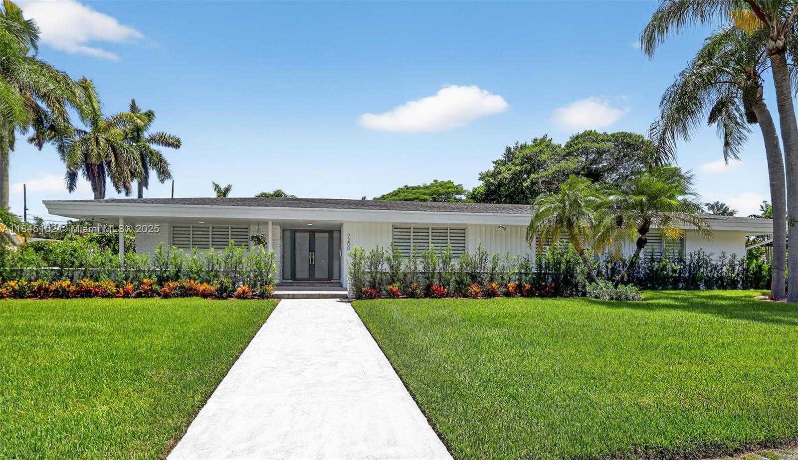 Small Image of 7200 SOUTH WEST 137TH ST, Palmetto Bay Number 40