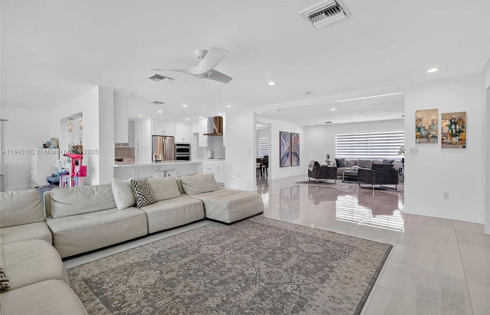 Small Image of 7200 SOUTH WEST 137TH ST, Palmetto Bay Number 8