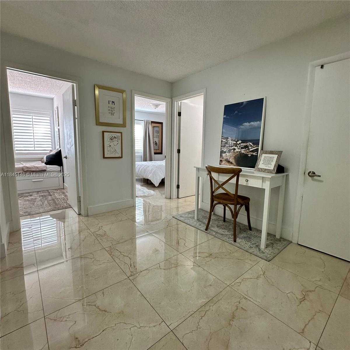 Small Image of 9857 SOUTH WEST 7TH ST, Miami Number 23