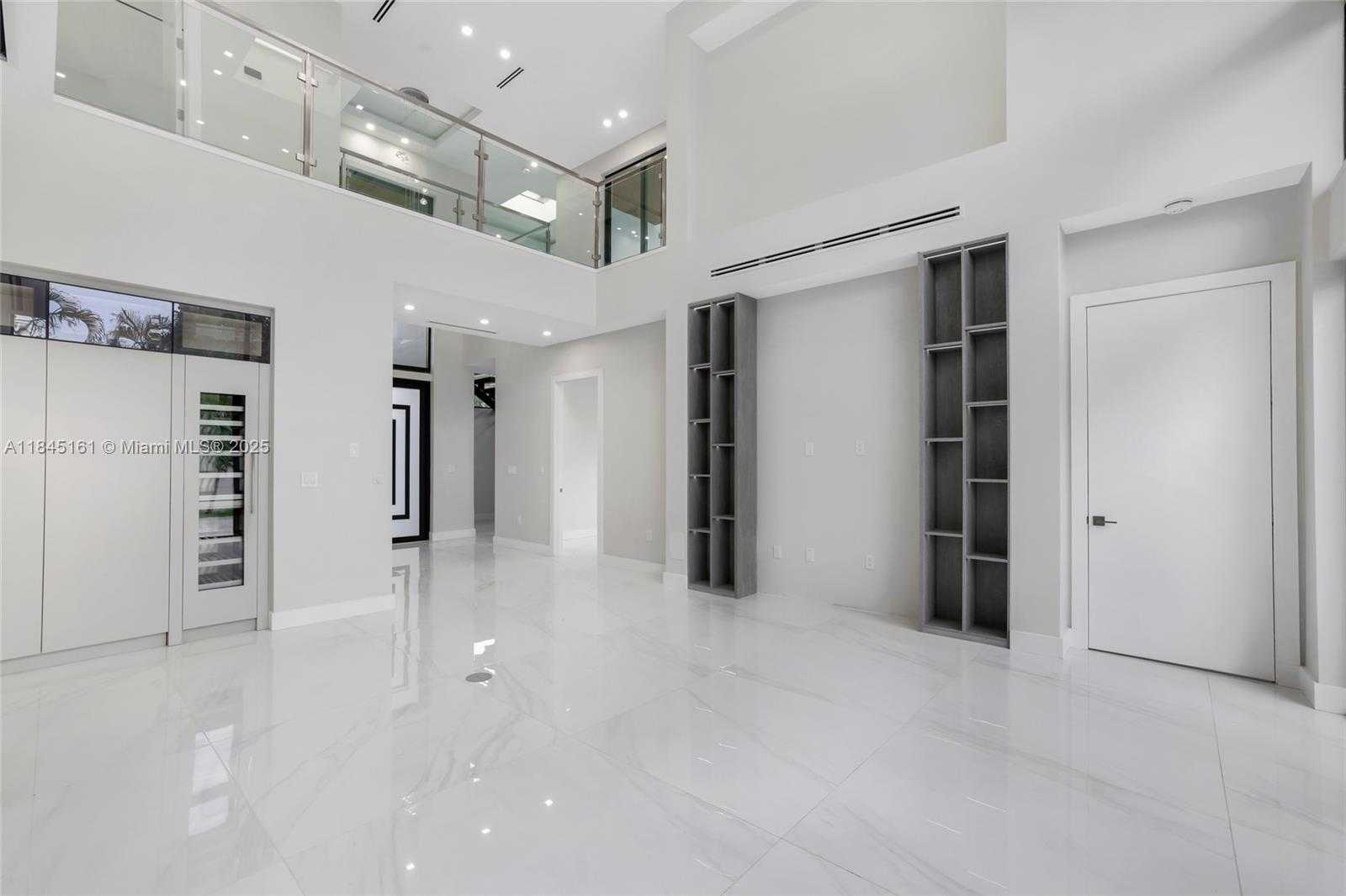 Small Image of 750 NORTH EAST 16TH AVE, Fort Lauderdale Number 13