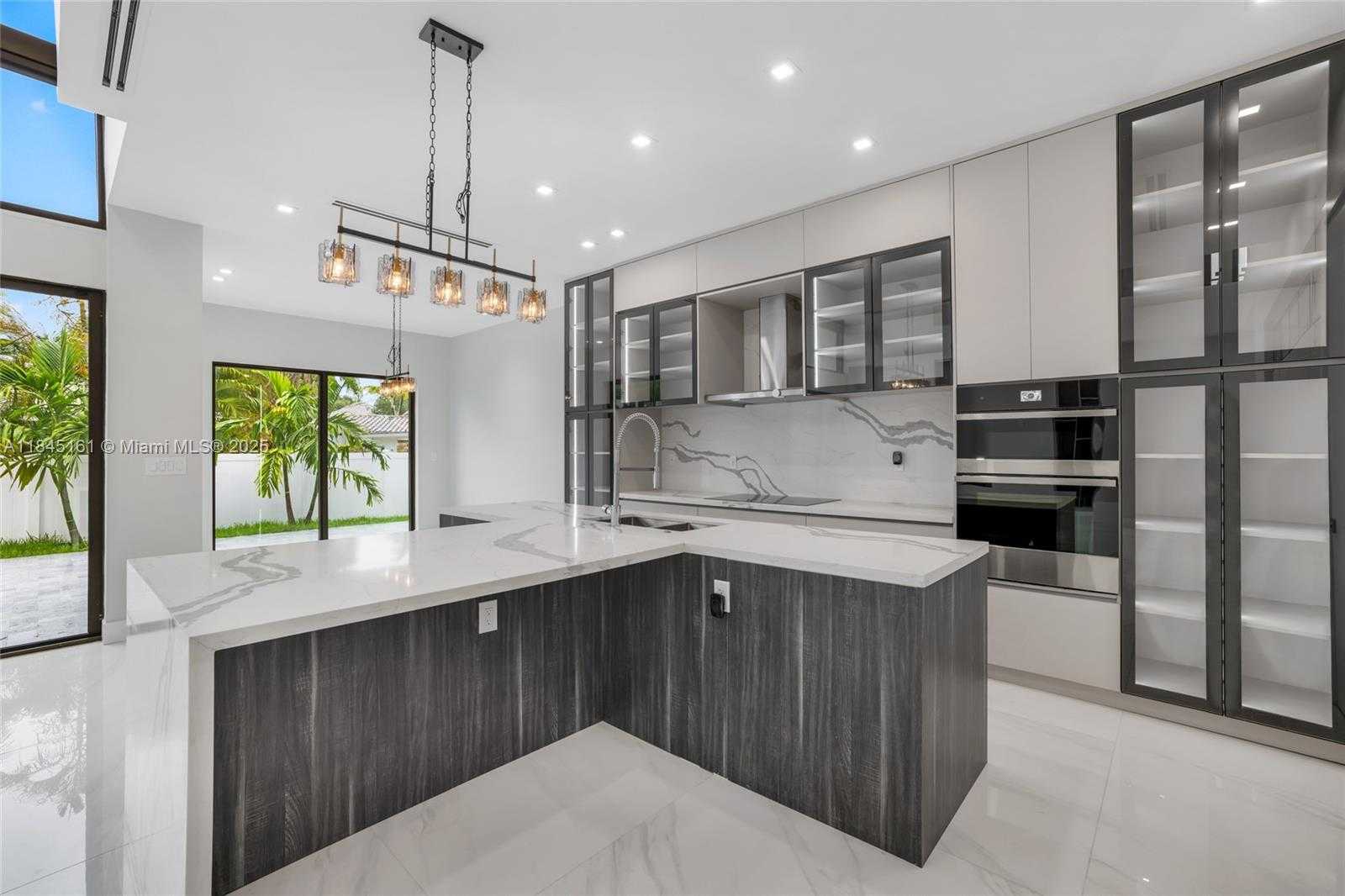 Small Image of 750 NORTH EAST 16TH AVE, Fort Lauderdale Number 16