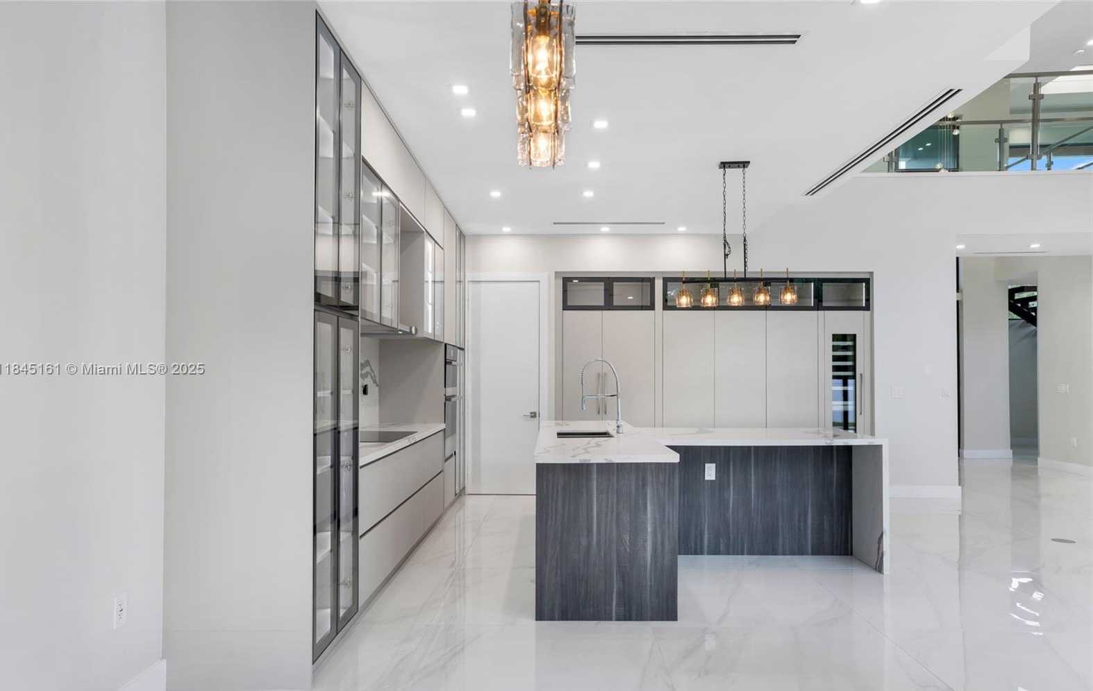 Small Image of 750 NORTH EAST 16TH AVE, Fort Lauderdale Number 19