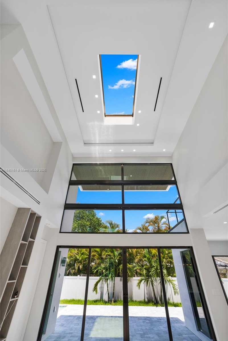 Small Image of 750 NORTH EAST 16TH AVE, Fort Lauderdale Number 22