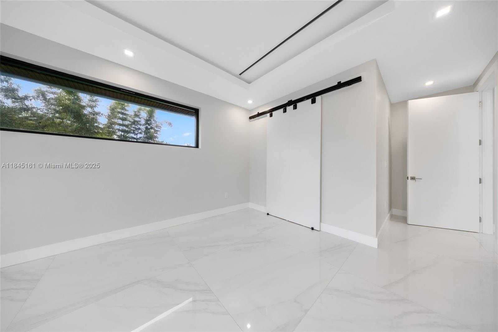 Small Image of 750 NORTH EAST 16TH AVE, Fort Lauderdale Number 25