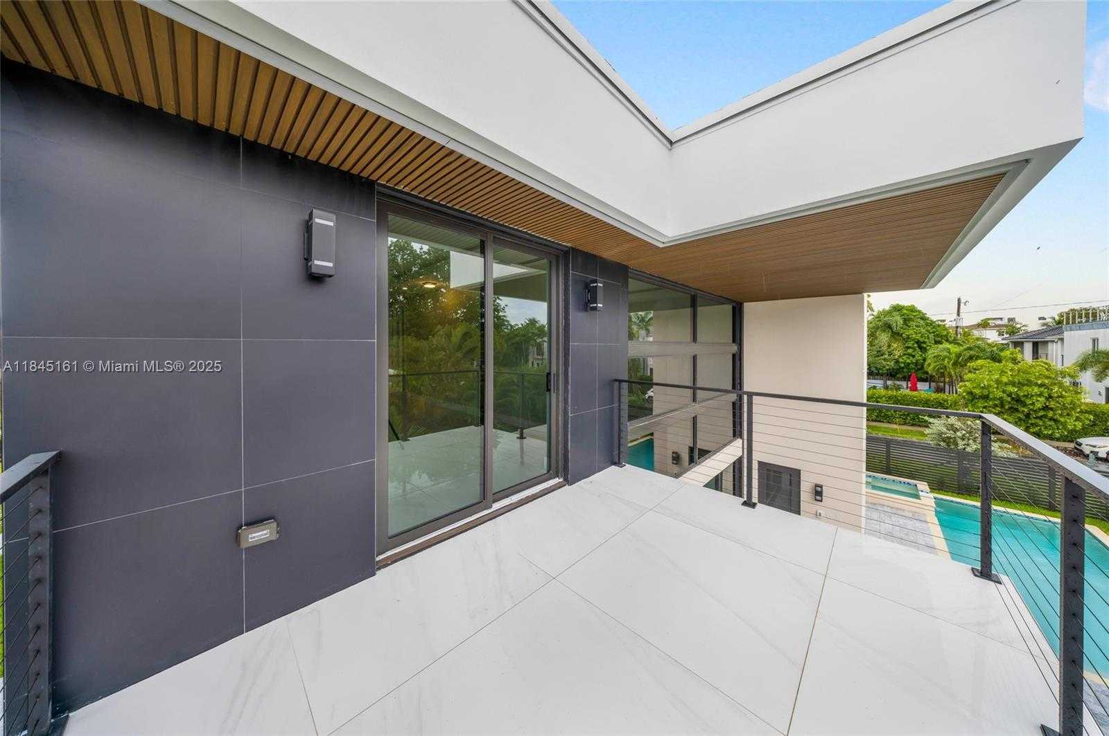 Small Image of 750 NORTH EAST 16TH AVE, Fort Lauderdale Number 35
