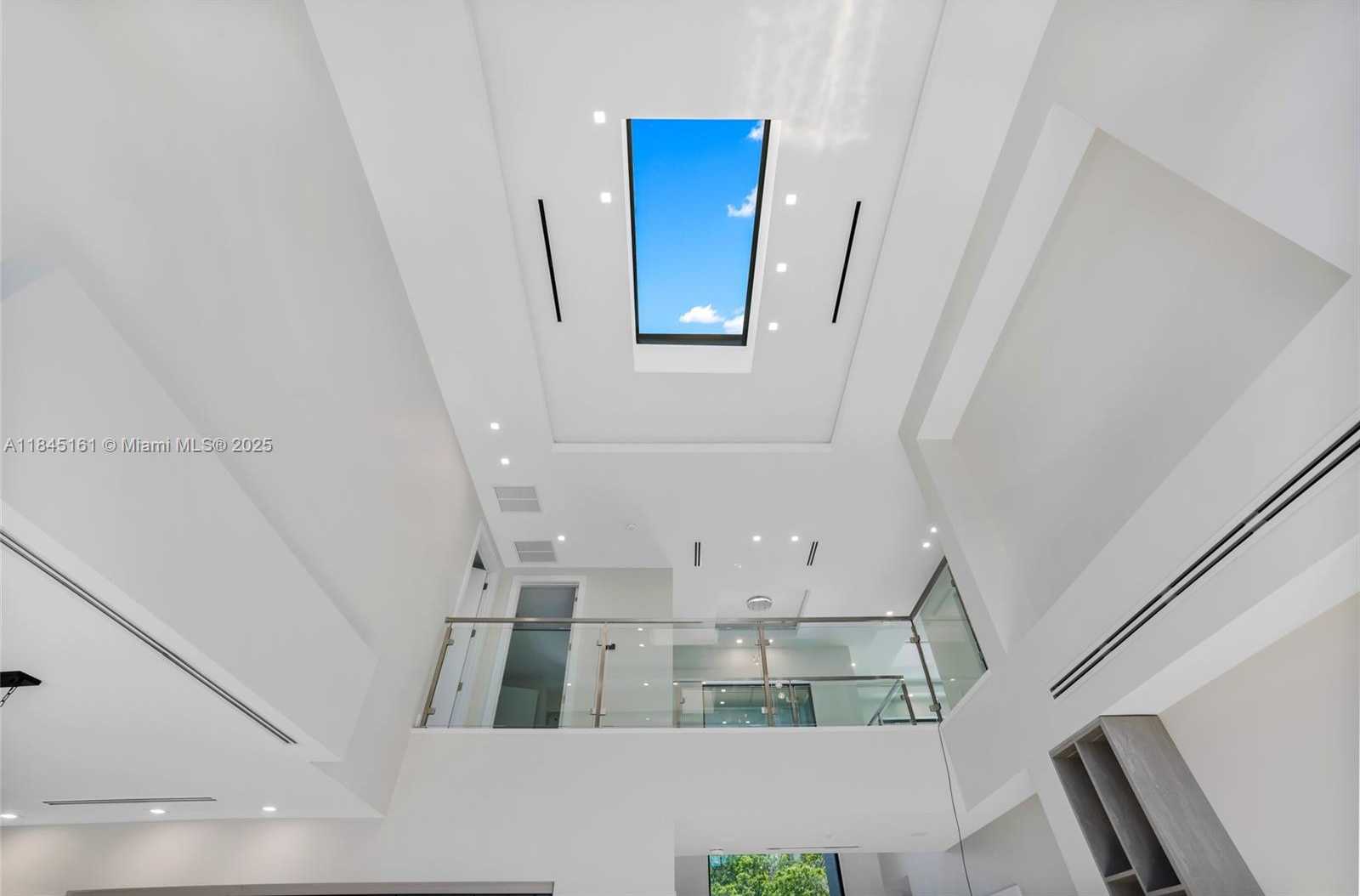 Small Image of 750 NORTH EAST 16TH AVE, Fort Lauderdale Number 43